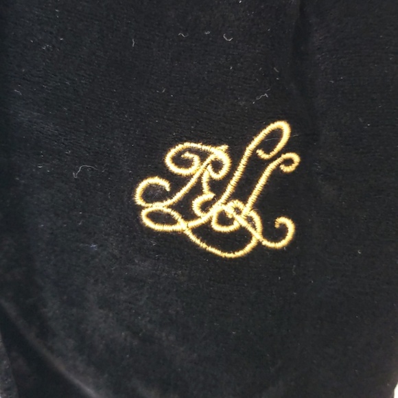 Scarf - Picture 3 of 5